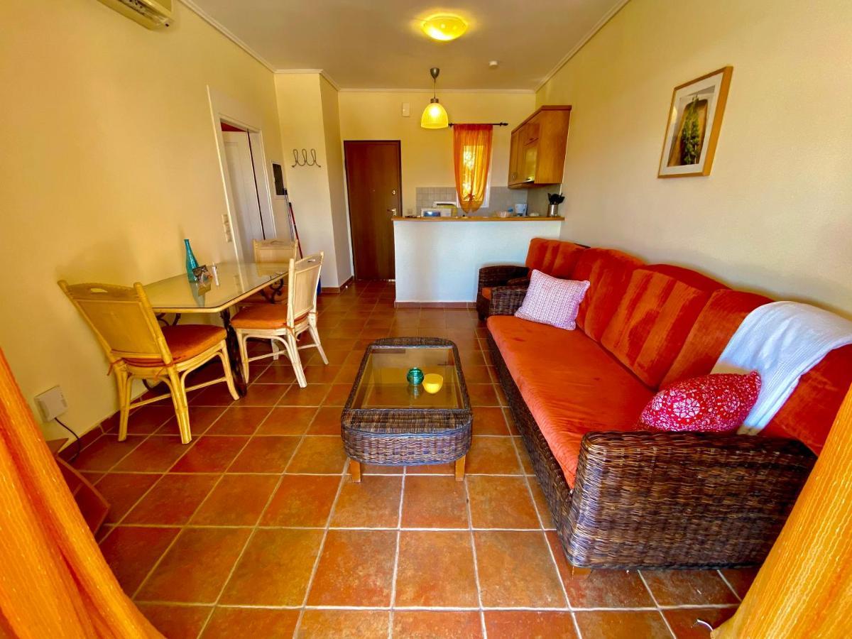 La Riviera Barbati Seaside Apartments & Villas Zewnętrze zdjęcie