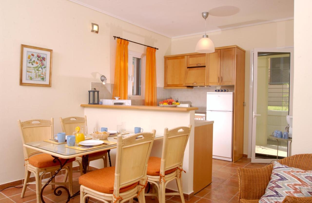 La Riviera Barbati Seaside Apartments & Villas Zewnętrze zdjęcie