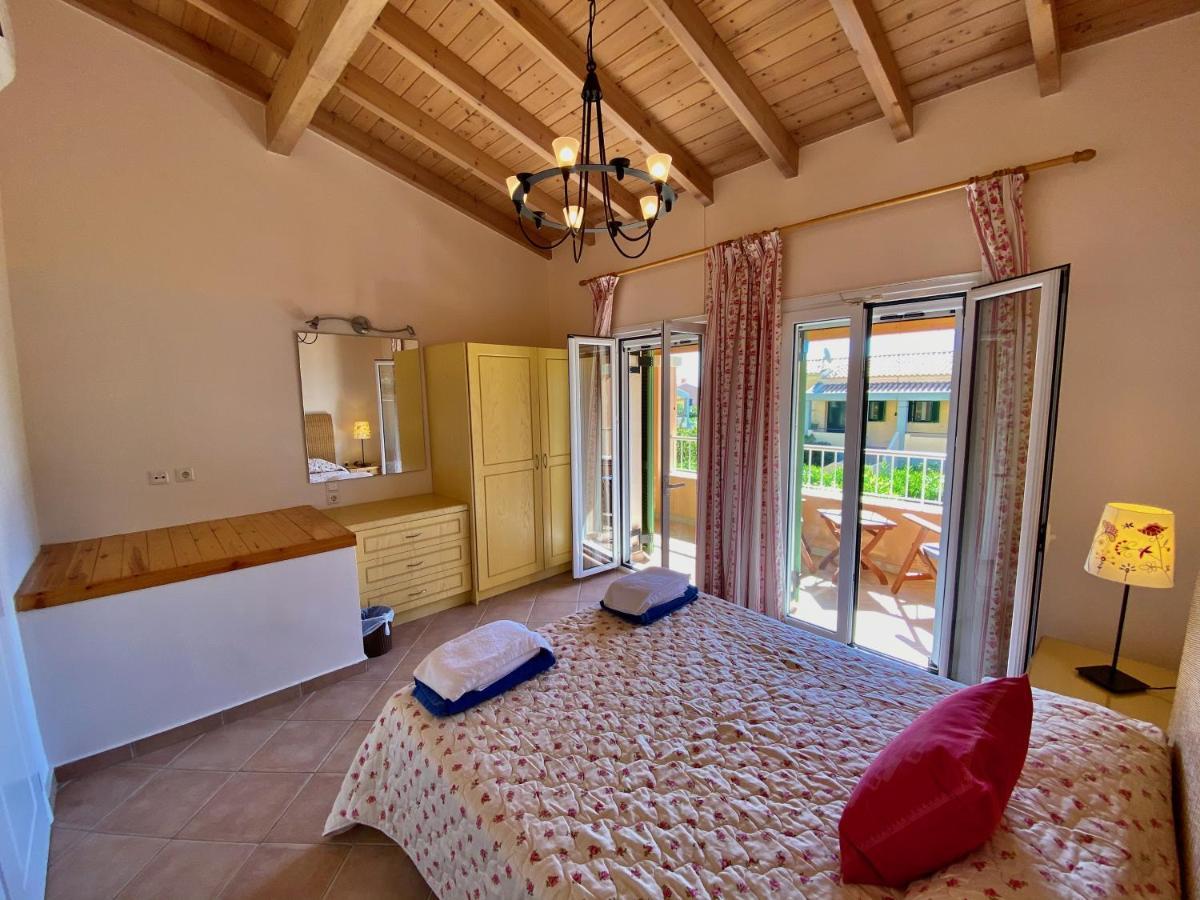 La Riviera Barbati Seaside Apartments & Villas Zewnętrze zdjęcie